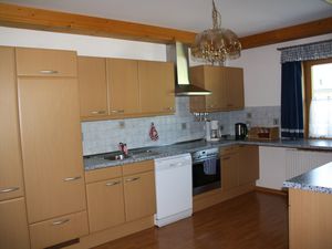 23416916-Ferienwohnung-6-Gosau-300x225-5