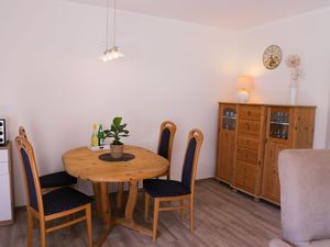 23938694-Ferienwohnung-2-Goslar-300x225-0