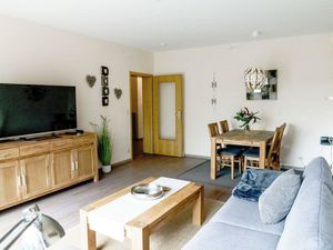 23377694-Ferienwohnung-4-Goslar-300x225-2