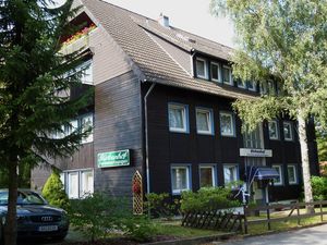 23017715-Ferienwohnung-4-Goslar-Hahnenklee-300x225-4