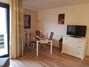 22680019-Ferienwohnung-3-Goslar-Hahnenklee-300x225-2