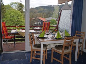 22481215-Ferienwohnung-2-Goslar-Hahnenklee-300x225-0