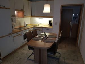 23073555-Ferienwohnung-4-Goslar-Hahnenklee-300x225-4