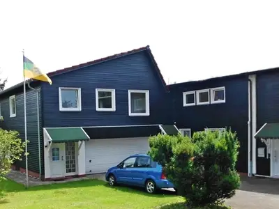 HAUS  HOPFE