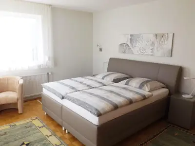 Schlafbereich. Das Hauptschlafzimmer "Bergblick II"