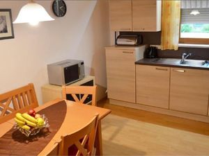 22155501-Ferienwohnung-5-Gotteszell-300x225-1