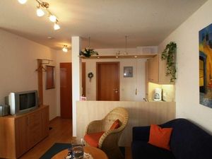 23882850-Ferienwohnung-4-Graal-Müritz (Ostseeheilbad)-300x225-4