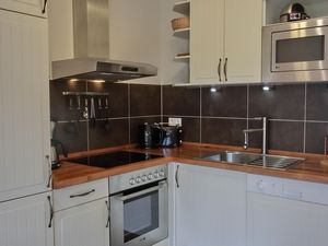 23965048-Ferienwohnung-3-Graal-Müritz (Ostseeheilbad)-300x225-1