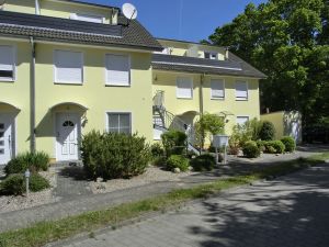 23993378-Ferienwohnung-2-Graal-Müritz (Ostseeheilbad)-300x225-0