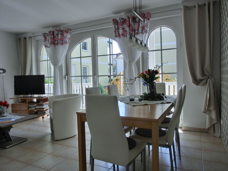 23964877-Ferienwohnung-4-Graal-Müritz (Ostseeheilbad)-800x600-2