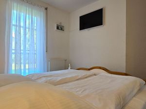 23964774-Ferienwohnung-3-Graal-Müritz (Ostseeheilbad)-300x225-4