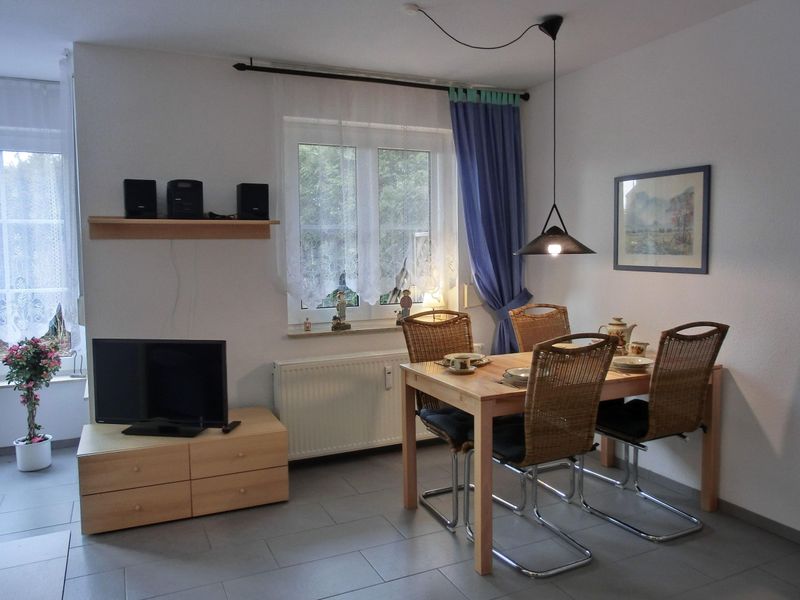 23964839-Ferienwohnung-4-Graal-Müritz (Ostseeheilbad)-800x600-2