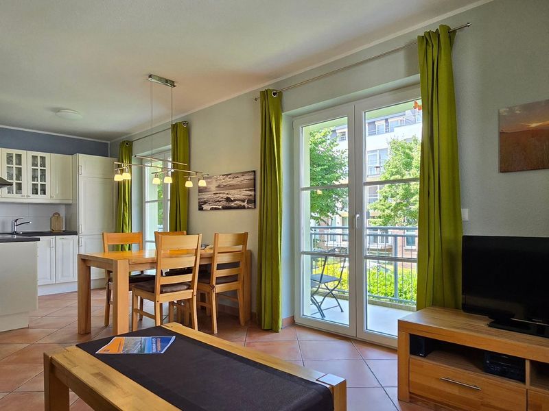 23964848-Ferienwohnung-4-Graal-Müritz (Ostseeheilbad)-800x600-1