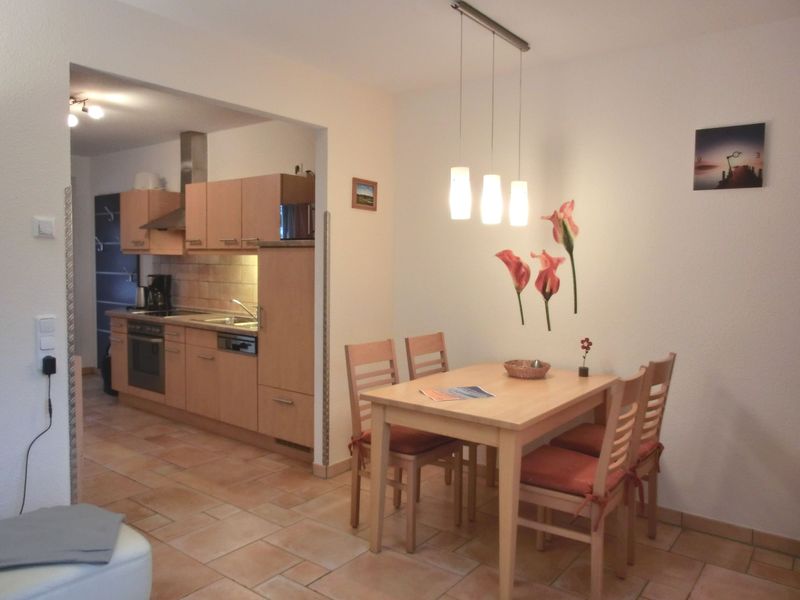 23965120-Ferienwohnung-3-Graal-Müritz (Ostseeheilbad)-800x600-1