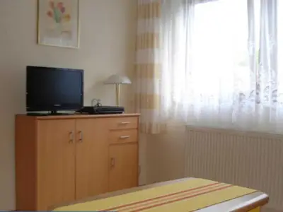 Ferienwohnung für 2 Personen (52 m²) in Graal-Müritz (Ostseeheilbad) 1/9
