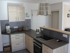 21728435-Ferienwohnung-5-Graben bei Neukirchen am Teisenberg-300x225-3