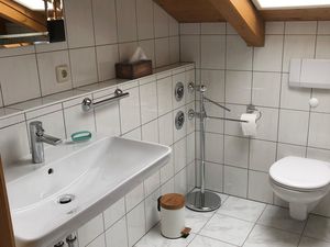 22597497-Ferienwohnung-3-Grabenstätt-300x225-3