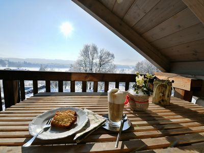 Kaffee auf der Terrasse in der Ferienwohnung Schenk