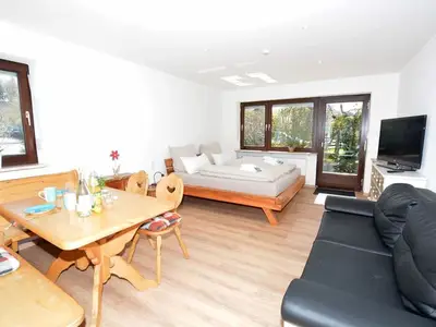 Ferienwohnung für 3 Personen (34 m²) in Grabenstätt 2/10