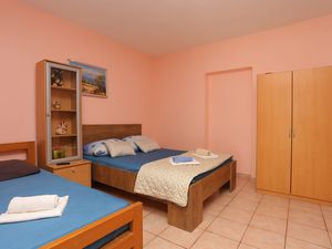 19059934-Ferienwohnung-4-Gradac (Split-Dalmatien)-300x225-3