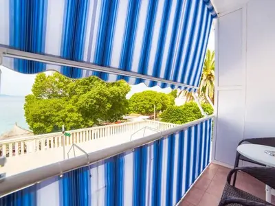 Ferienwohnung für 3 Personen in Gradac 8/9