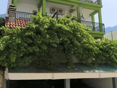 Ferienwohnung für 2 Personen in Gradac 4/10
