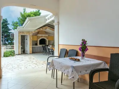 Ferienwohnung für 2 Personen in Gradac (Split-Dalmatien) 6/10