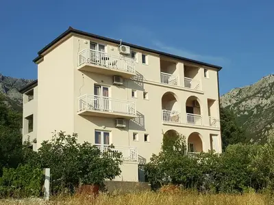 Ferienwohnung für 3 Personen in Gradac (Split-Dalmatien) 1/10