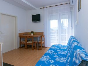 Ferienwohnung für 3 Personen (28 m&sup2;) in Gradac (Split-Dalmatien)