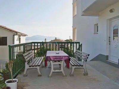 Ferienwohnung für 2 Personen (30 m²) in Gradac (Split-Dalmatien) 1/10
