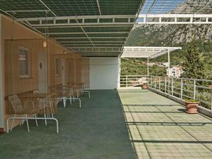 24000010-Ferienwohnung-2-Gradac (Split-Dalmatien)-300x225-3