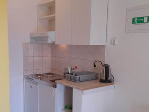 19096490-Ferienwohnung-4-Gradac (Split-Dalmatien)-300x225-4