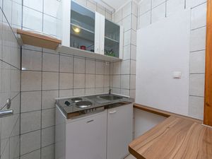 19125710-Ferienwohnung-2-Gradac (Split-Dalmatien)-300x225-2