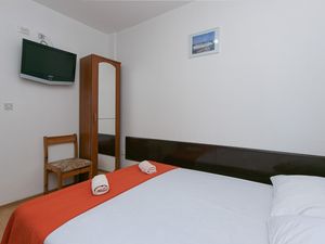 19125710-Ferienwohnung-2-Gradac (Split-Dalmatien)-300x225-4