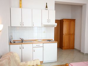 19129483-Ferienwohnung-3-Gradac (Split-Dalmatien)-300x225-1