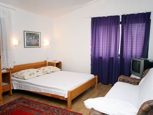 19127014-Ferienwohnung-3-Gradac (Split-Dalmatien)-300x225-3