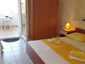 Ferienwohnung für 3 Personen (19 m&sup2;) in Gradac (Split-Dalmatien)