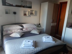 Ferienwohnung für 2 Personen (24 m&sup2;) in Gradac (Split-Dalmatien)