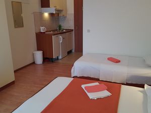 21872809-Ferienwohnung-3-Gradac (Split-Dalmatien)-300x225-2