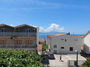 23678506-Ferienwohnung-4-Gradac (Split-Dalmatien)-300x225-5