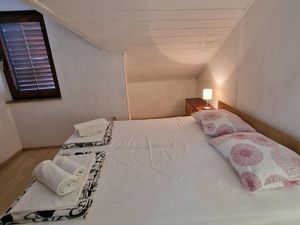 23961303-Ferienwohnung-4-Gradac (Split-Dalmatien)-300x225-2