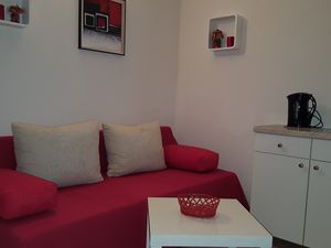 23931175-Ferienwohnung-4-Gradac (Split-Dalmatien)-300x225-1