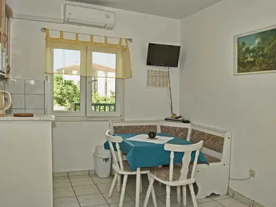 Ferienwohnung für 2 Personen (30 m²) in Gradac (Split-Dalmatien) 8/10