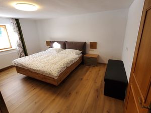 23662187-Ferienwohnung-4-Grän-300x225-3