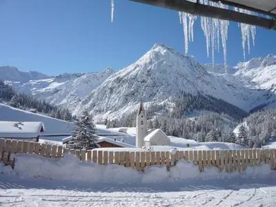 Gramais richtung Schilift/ Langlaufloipe