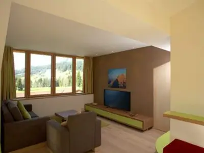 Ferienwohnung für 3 Personen (58 m²) in Haldensee 6/8
