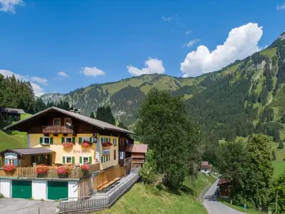 Ferienwohnung für 2 Personen in Haldensee 8/10