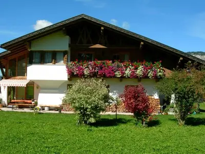 Ferienwohnung für 4 Personen (47 m²) in Haldensee 2/10