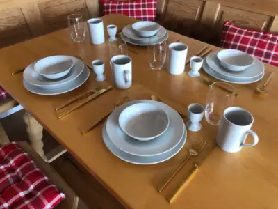 Essbereich - gedeckter Tisch - Beispiel