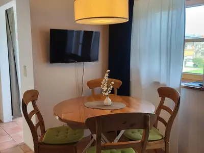 Ein kleiner aber feiner Essbereich in stimmungsvoller Atmosphäre